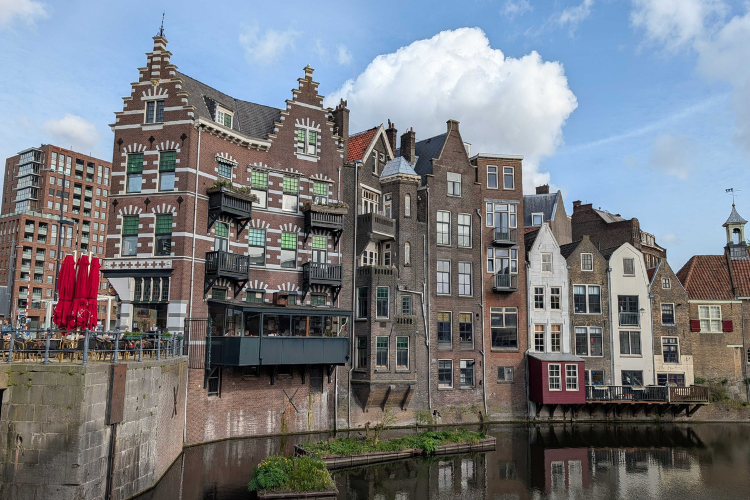Blog: First deep dive into Esri’s Telecom Domain Network – Rotterdam, April 8–10